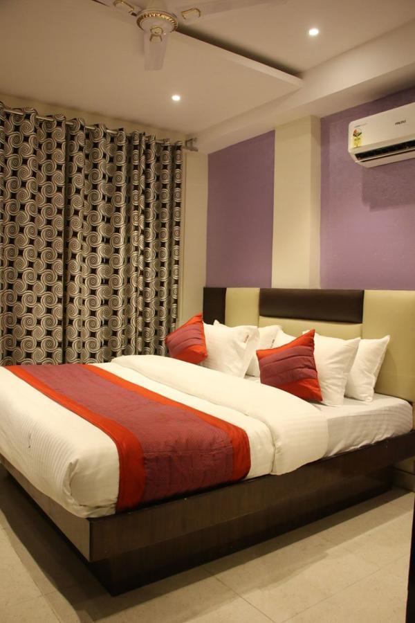 Hotel Snow White Inn Nueva Delhi Exterior foto